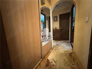 Etaj cu 2 bai si 2 balcoane bloc izolat - imagine 8