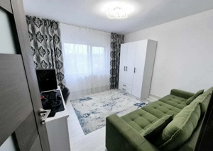 Apartament cu 3 camere situat in zona CUG- Mobilat  - imagine 2