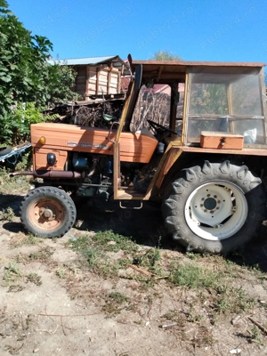 Vând tractor - imagine 3