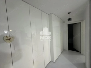 Decomandat, etaj 3, mobilat si utilat in Soarelui - imagine 5