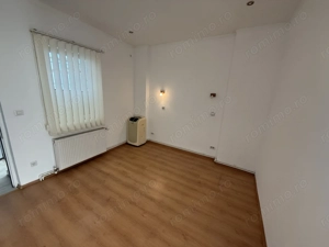Apartament 6 camere zona Central - imagine 2
