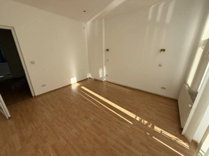 Apartament 6 camere zona Central - imagine 8