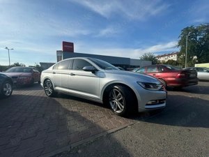 VW Passat Highline 2.0TDI  - imagine 8
