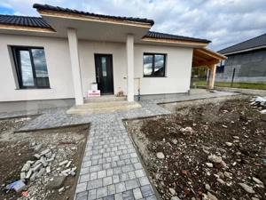 Casa individuala cu 5 ari teren, semifinisata, zona Aerodrom Unirea - imagine 3