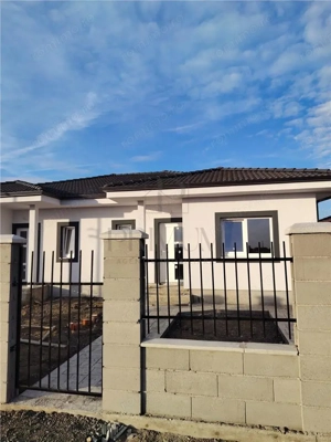 Duplex pe plan - personalizare interioara - zona linistita