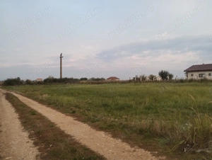 De vanzare teren intravilan in Osorhei - imagine 4