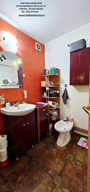 Apartament 5 camere, 2 bai, balcon, boxa, loc parcare, situat in zona Centrala - imagine 13