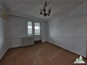 Duplex 5 camere cu 2 intrari separate aproape de mare  Mangalia langa Saturn - imagine 6