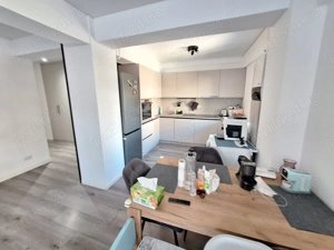 Vanzare apartament 4 camere, 105 mp, Mazepa 2 - imagine 3