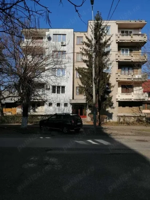 OCAZIE! Inchiriez apt.3 camere, ultracentral, 80mpu, etajul 2 din 4, garaj 20mpu, PET FRIENDLY! - imagine 8
