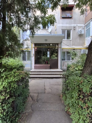 Vand apart 2 camere sect 4 sos Giurgiului  - imagine 10