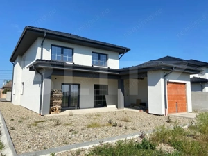 Casa de 4 camere, 300 mp, teren 850 mp, in Cihei - imagine 2