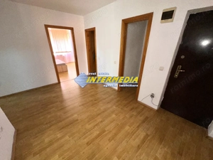 3 camere de inchiriat Bloc Nou Centru etaj 1 mobilat   - imagine 10