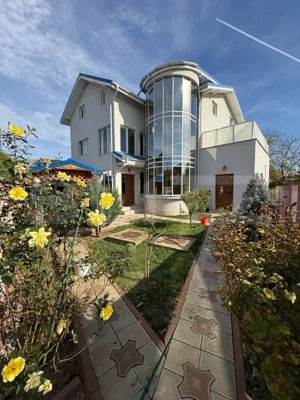  Confort, spațiu și eleganță în Târgoviște – proprietate deosebită P+1+M