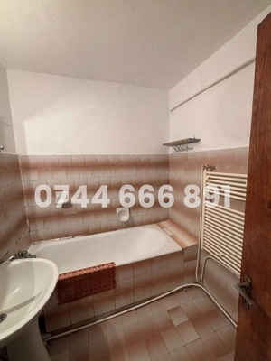 Apartament decomandat 3 camere, etaj 3, strada Maramures - imagine 7 Apartament decomandat 3 camere, etaj 3, strada Maramures - imagine 7