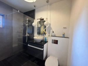 Casa spațioasă cu 3 dormitoare în Pipera  - imagine 11