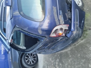 Vanzare Renault Megane Break,2007,motor benzina K4M-A7,1600cmc,benzina,albastru metalizat,dauna