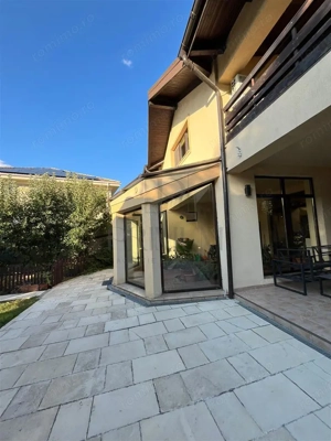 DUMBRAVITA - CASA EXCLUSIVISTA - 5 CAMERE - 5 BAI - PANOURI SOLARE - TEREN 1430MP - ZONA CENTRALA