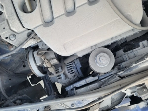 Vanzare Renault Megane Break,2007,motor benzina K4M-A7,1600cmc,benzina,albastru metalizat,dauna  - imagine 2