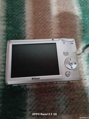 Vand aparat fotografiat Nikon