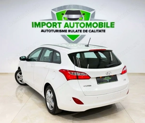 Hyundai i30 i30cw 1.4 Style - imagine 8