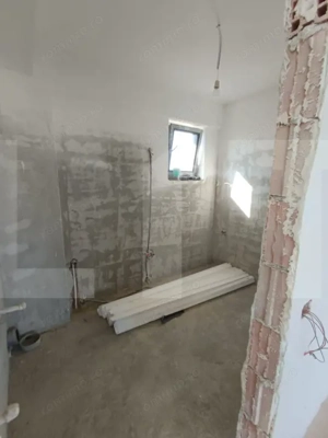 Apartament cu 3 camere, tip penthouse, 63 mp, zona Rond Gherghiței - imagine 8