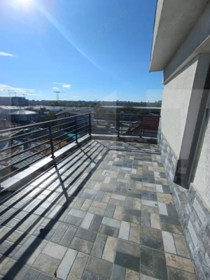 Apartament cu 3 camere, tip penthouse, 63 mp, zona Rond Gherghiței - imagine 2