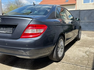 Mercedes c200 2,2 an 2010 - imagine 8