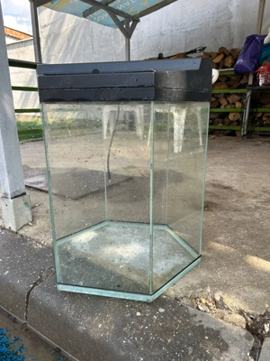 Vand acvariu pești 80 litri