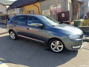 vând Skoda rapid 1.6 diesel 