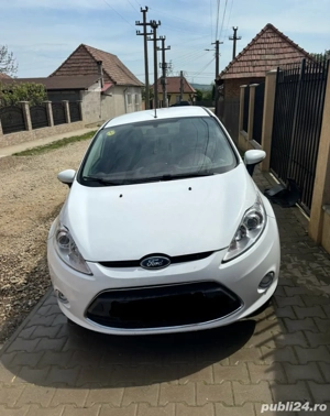 Vand ford fiesta  - imagine 5 Vand ford fiesta  - imagine 5