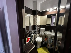 Apartament 2 camere, decomandat, centrala proprie,  zona UVT - imagine 7