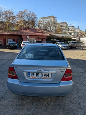 Toyota Corolla 2000 cm3, 116  CP,  Sedan Diesel - imagine 7