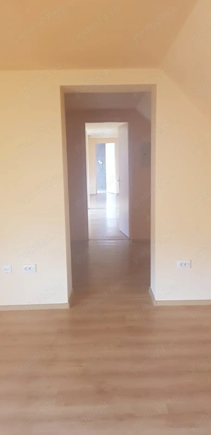 De inchiriat apartament in centrul orasului - imagine 5 De inchiriat apartament in centrul orasului - imagine 5