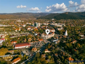 Spatiu comercial de exceptie:Proiect de apartamente aparthotel,Central,Covasna