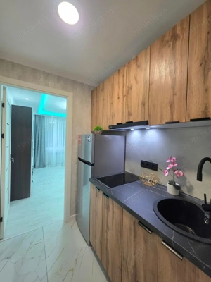Garsoniera de inchiriat in zona Stefan cel Mare cu centrala proprie - imagine 4