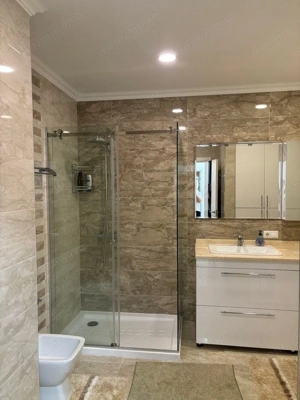 Aparatament cu 2 camere in zona Grivita , dispune de centrala proprie  - imagine 3