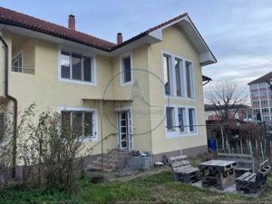 Casa de Vanzare zona Stefan Cel Mare