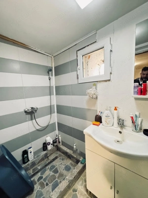 AV661 Casa individuala de vanzare, pe parter, Pischia, zona linistita - imagine 18