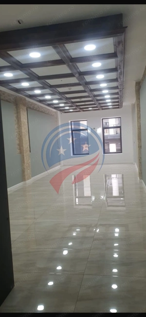 Spatiu comercial ultracentral/ de vanzare/ de inchiriat/ Craiova - imagine 4