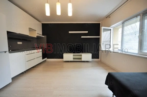 Apartament 3 camere - zona Mall Vitan - imagine 2