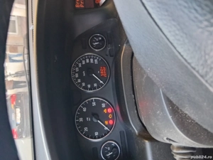 vand opel zamfira - imagine 4 vand opel zamfira - imagine 4