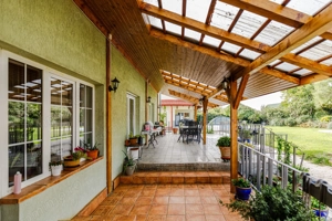 Proprietate cu potențial – casă spațioasă + teren generos - Comision 0% - imagine 3 Proprietate cu potențial – casă spațioasă + teren generos - Comision 0% - imagine 3