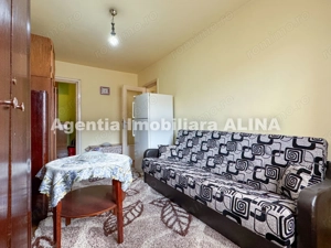 Ap. 2 camere in Deva, zona Dacia, Aleea Romanilor, 32 mp, semidecomandat, et. 3.