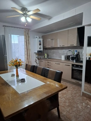 Apartament 3 camere MOBILAT, zona Tudor + garaj lângă bloc - imagine 3
