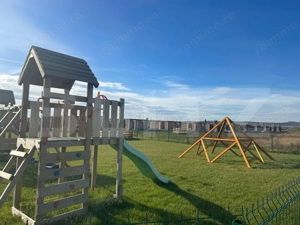 Casa Moderna Single in cartier de lux in Sangeorgiu de Mures - imagine 2