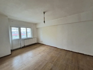 Apartament 2 camere spațios, decomandat – 57 mp – Zona Hotel Europa, etaj 1