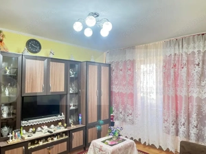 Apartament de 2 camere decomandat,etaj 2, Zona Unirii