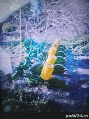 vand tractor utb 650 an 1994 cu utilaje