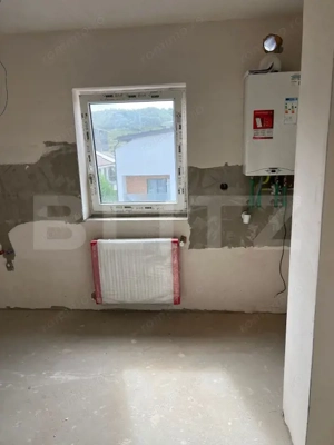 Apartament decomandat cu 3 camere, cu suprafata de 65,70 mp, parcare, zona Terra - imagine 5